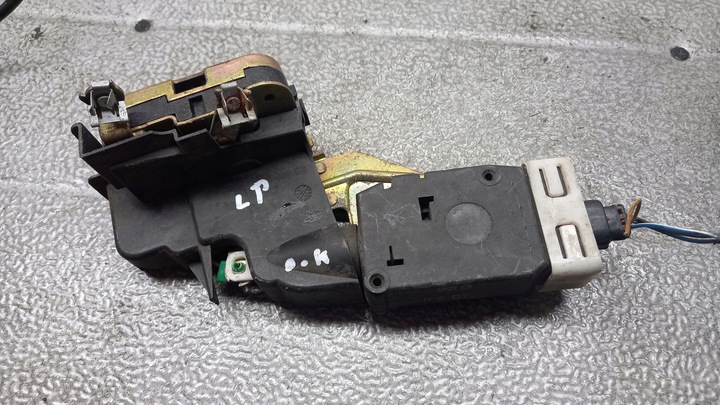 фото №1, Замок левый перед mitsubishi space star 1.9did 01r