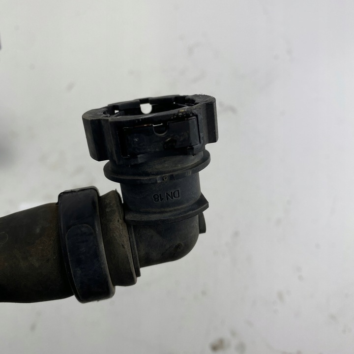 фото №7, Шланг шланг воды штуцер citroen peugeot partner 1.6 tdci hdi