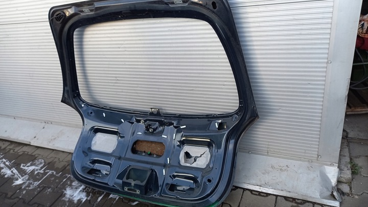 фото №13, Задняя крышка citroen xsara picasso 01r 1.8b