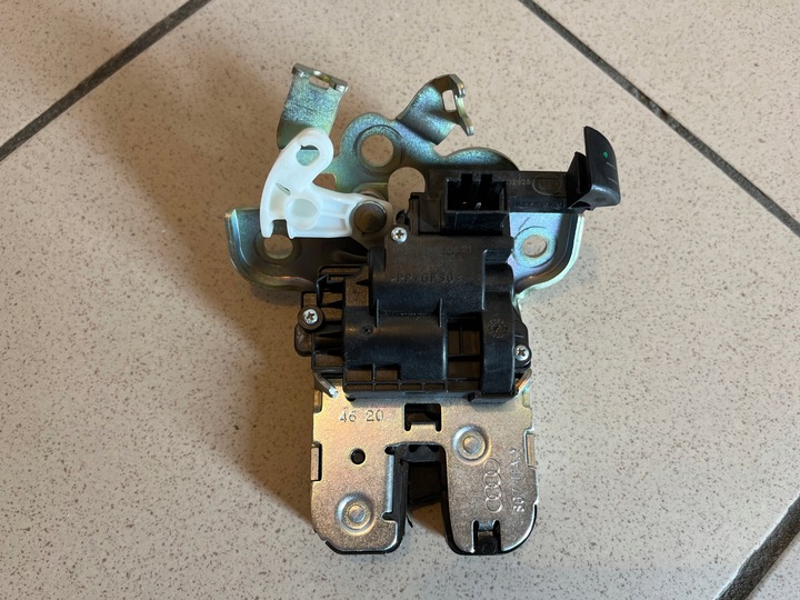 фото №9, Замок крышки багажника audi seat skoda octavia 3 оригинальный номер