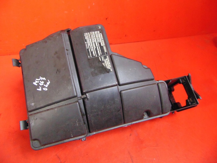 фото №1, Mercedes ml w163 защита корпус коробка предохранителей компьютера двигателя