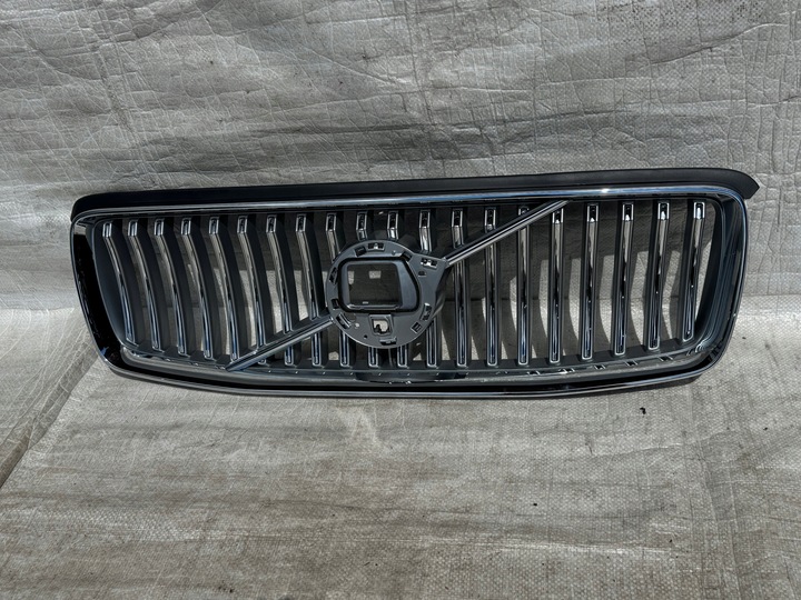 фото №1, Volvo xc90 рестайлінг написи решітка решітка радіатора 19-24