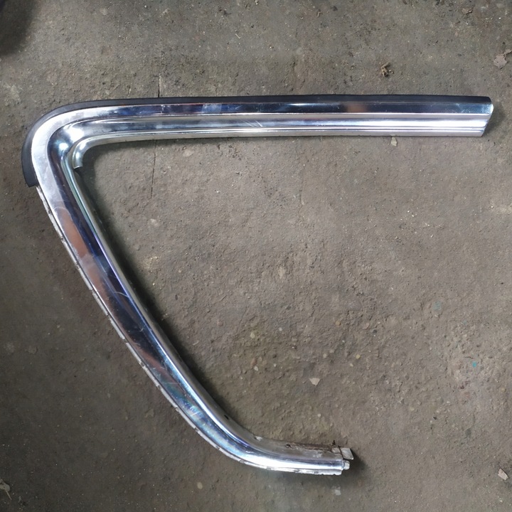 фото №1, Mercedes c123 купе планка вікна ліва