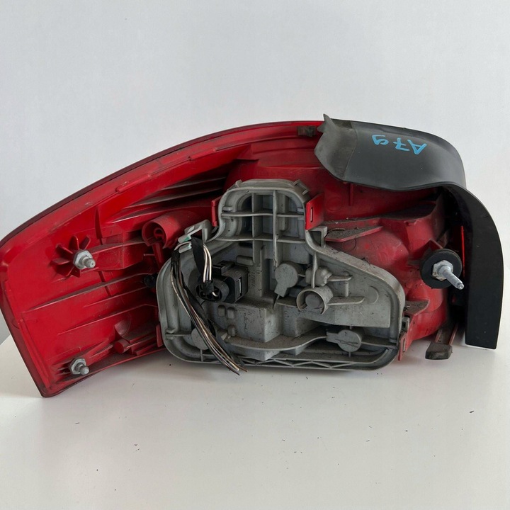 фото №6, Audi a3 8p рестайлінг sportback лампа правий зад задня права 8p3945096a