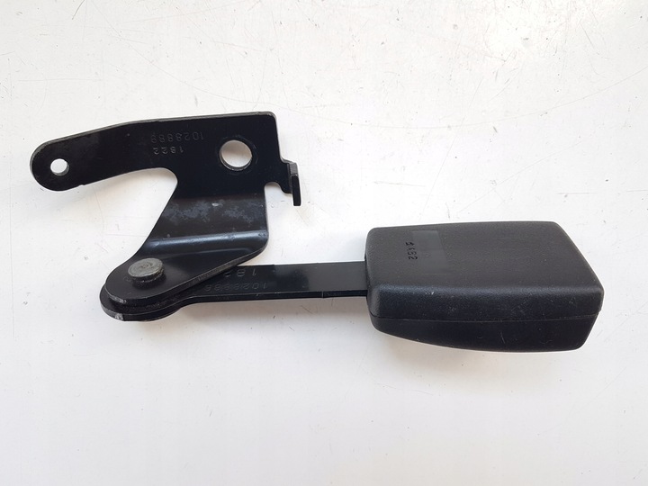 фото №1, Застёжка застёжка ремня зад infiniti q70 m30 m35 m37