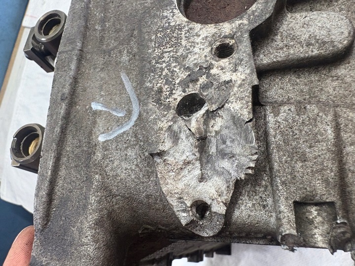 фото №10, Dodge оригинальный номер 53021616de головка 5.7 hemi jeep wk2 5.7 v8