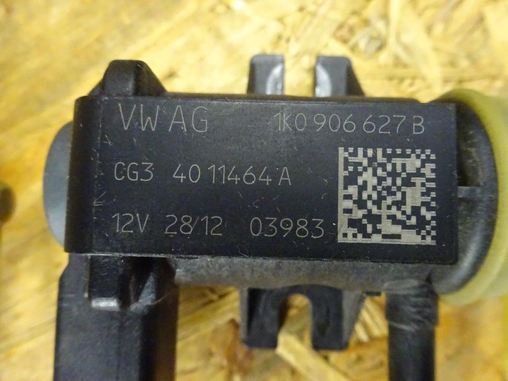 фото №10, Audi a3 8p golf vi датчик клапан вакуум egr 1k0906627b