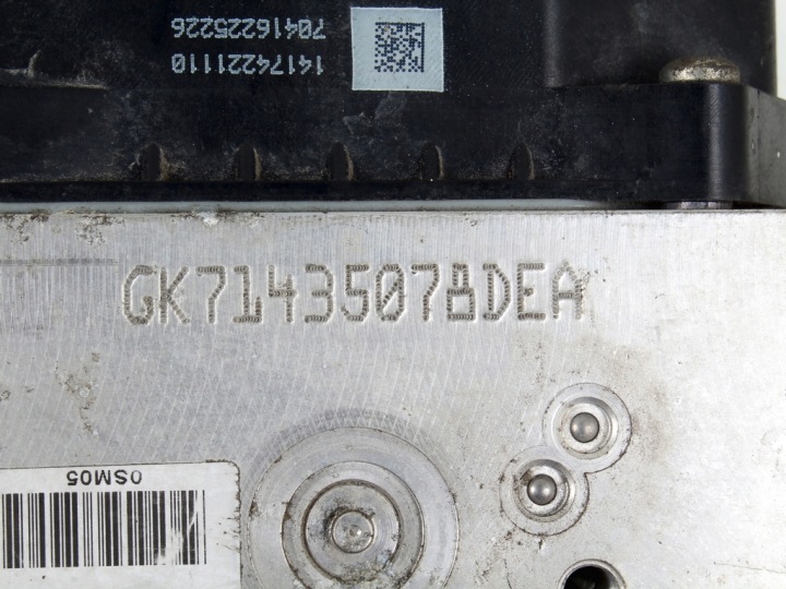 фото №7, Головний гальмівний циліндр модуль керування abs ford mk1 mk3 mk4 7g91-2c405-aa