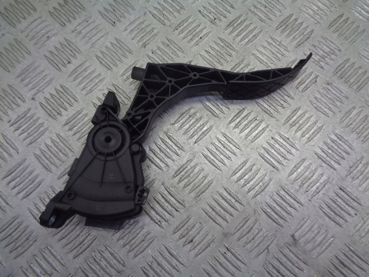 фото №3, Потенциометр газа skoda fabia i 1.2 6q1721503c