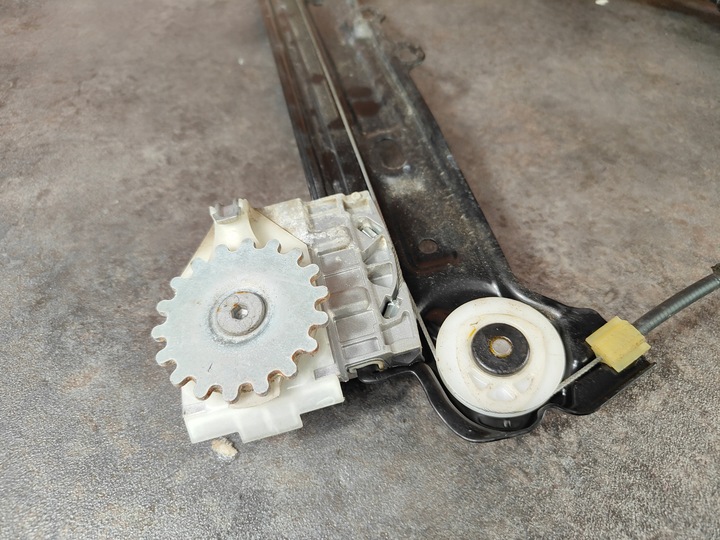 фото №7, Bmw f34 механизм подъемник стекла правый зад задний 7291422