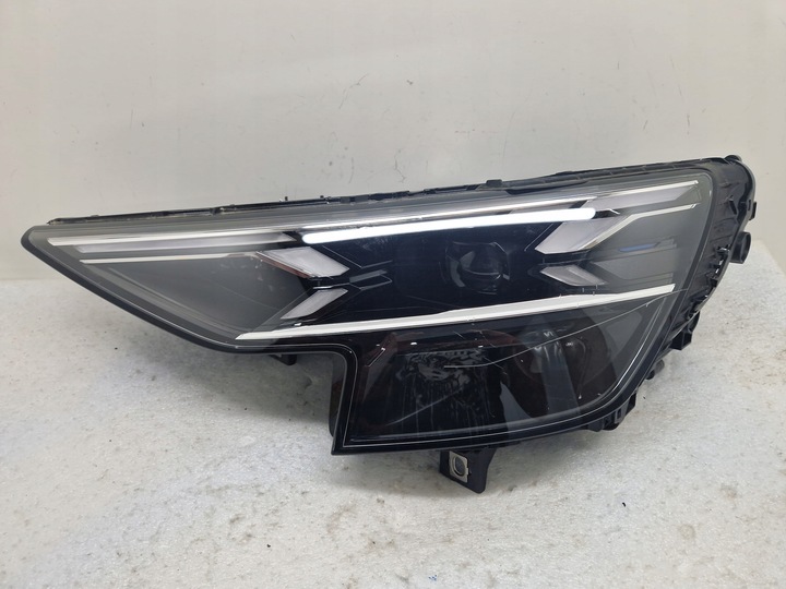фото №1, Лампа ліва фара лівий audi q8 рестайлінг 2023 повний led matrix laser 4m8941085