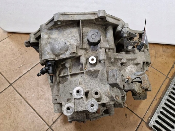 фото №8, Chevrolet hhr 2.4 b коробка передач коробки передач механічна коробка передач 5b 61yec yec f23 5495775