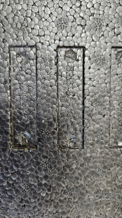 фото №6, Пена абсорбер бампера перед audi a4 b8 8k0807550e