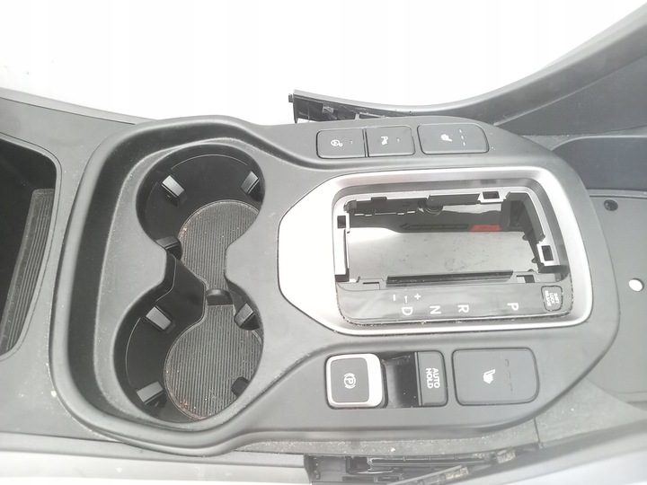 фото №7, Туннель средний подлокотник hyundai santa fe iii 2012- uk