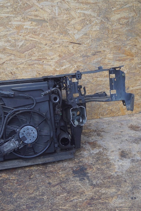 фото №14, Volvo xc70 ii pas переднее радиатор вентилятор 2.4d d809