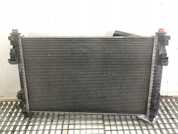 фото №1, Радіаторів води mercedes w245 2.0 109km a1695001703 05-11 радіатор