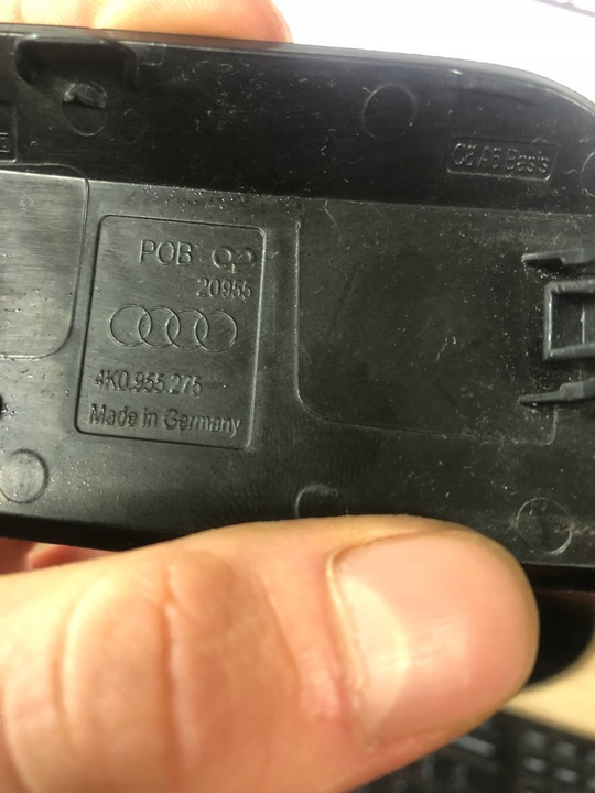 фото №14, Заглушка омывателя фары лампы audi a6 c8 19- левая 4k0955275