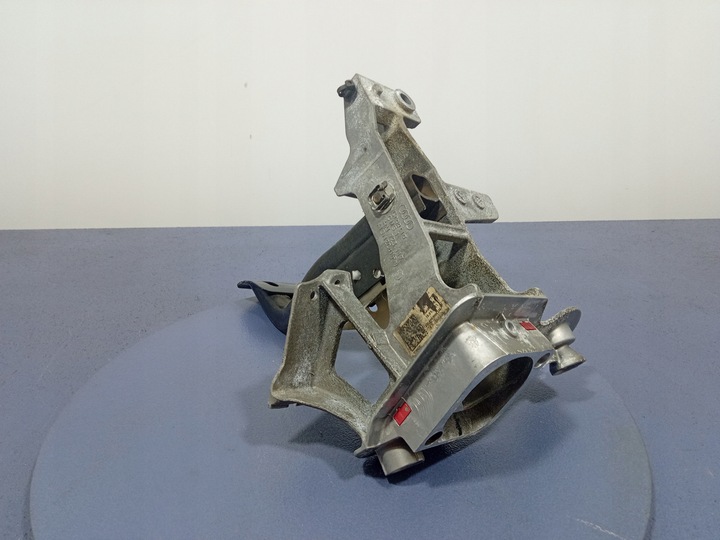 фото №5, Audi q8 rsq8 4m8 q7 4m педаль тормоза 4m1723117