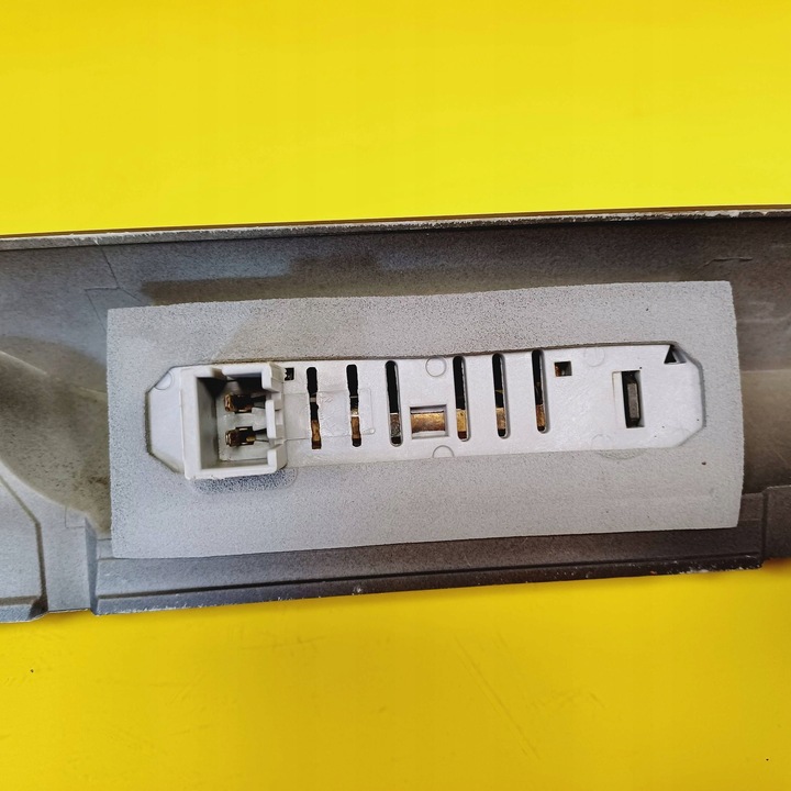 фото №11, Накладка кришки багажника opel zafira a 90579631 nr283