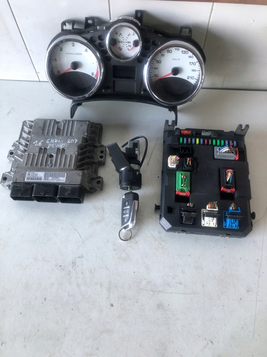 фото №1, Блок управления набор стартовый peugeot 207 1.6 hdi 9666681180