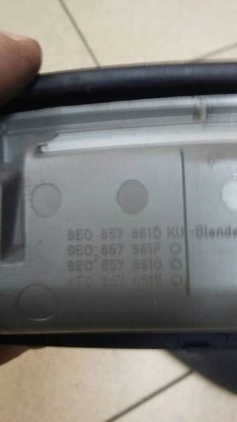 фото №2, Popielnicznki зад audi a4 b6 01-