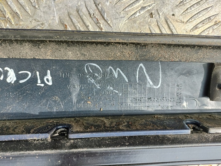 фото №8, Планка стёкла вертикальная поперечная chrysler pt cruiser cabrio