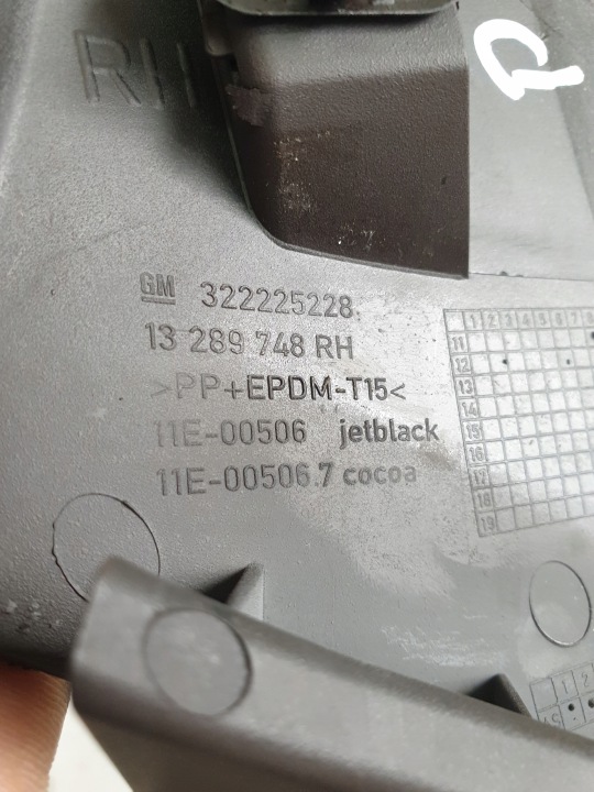 фото №6, Пластик корпус интерьера opel zafira c 13289748 rh