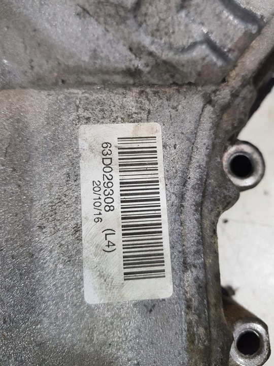 фото №11, Корпус розподільний вал grand cherokee wk2 3.0 crd vm63d