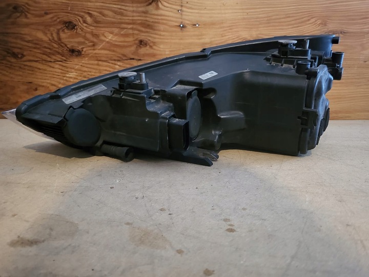 фото №6, Audi a1 8x лампа правая обычная оригинальная европа