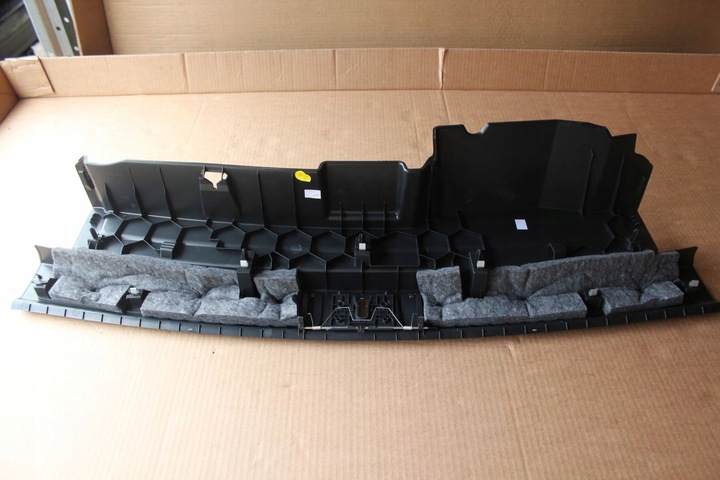 фото №4, Захист порога багажника vw touareg iii 760863459c