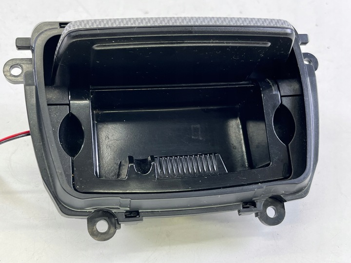 фото №6, Попільничка bmw f10 f11 9206347