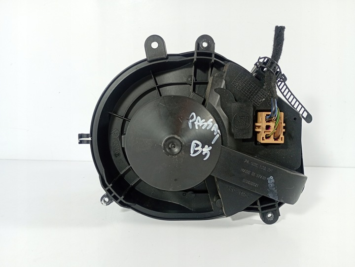 фото №1, Vw passat b5 fl 00-05 вентилятор повітродувка повітропровід оригінальний номер 8d1820021