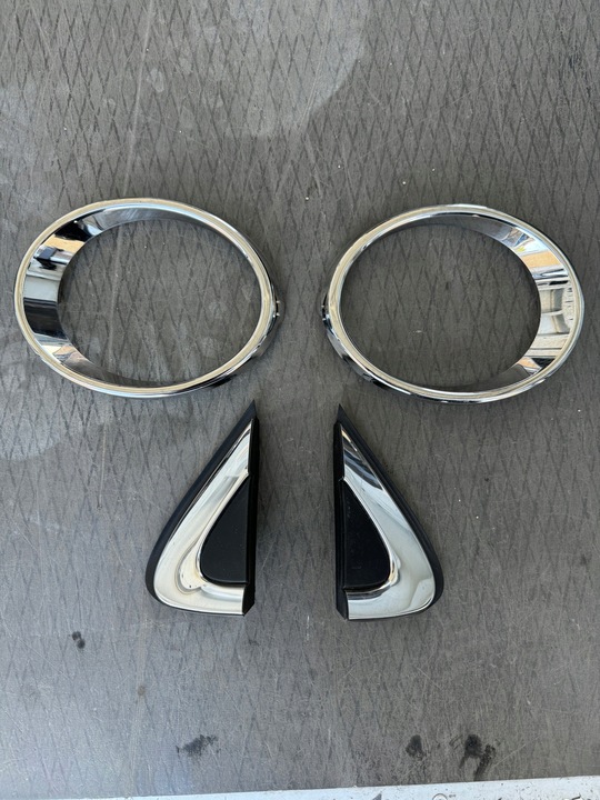 фото №1, Renault kadjar треугольник крыльев левый правые заглушка