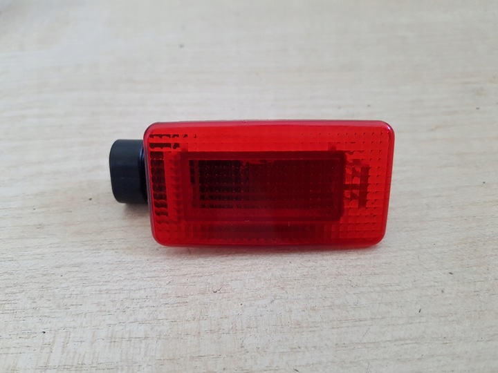 фото №1, Opel vectra c лампа обшивка двері 24426214