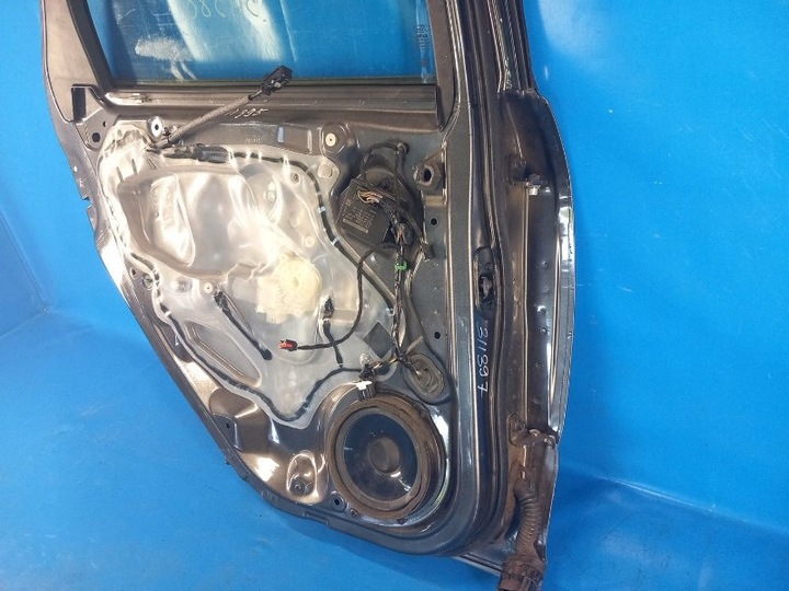 фото №11, Двері задні ліві комплектні ford focus mk3 хетчбек dm5z-5824631-c