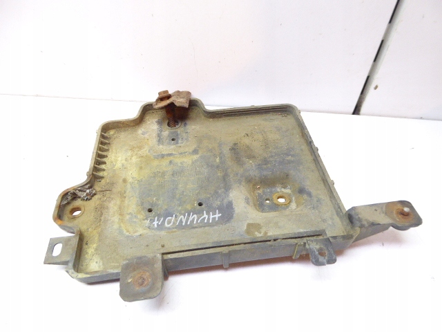 фото №1, Accent ii lc 01-03 основание акумулятора крепление 1.3 12v g4ea