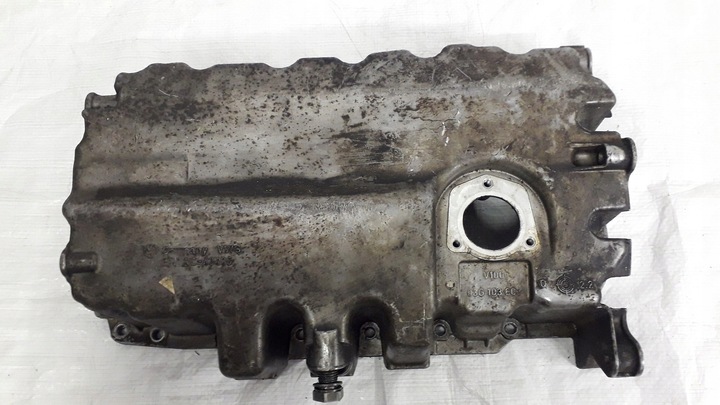 фото №1, Поддон масла 2.0 tdi 03g103603q vw audi seat skoda