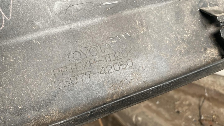 фото №8, Toyota rav4 19- планка na дверь правые задние зад