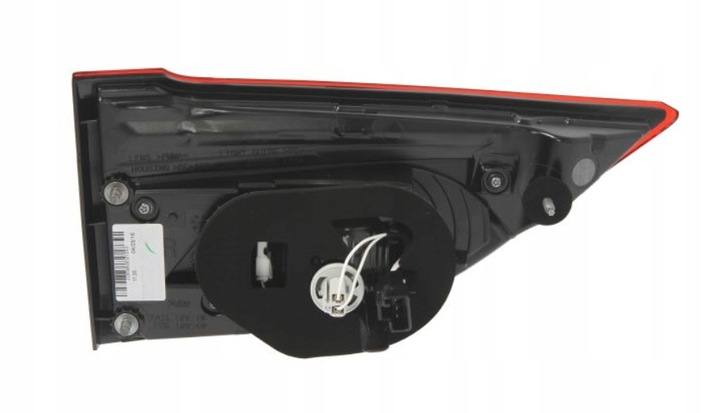 фото №2, Toyota avensis t27 лампа задня внутрішня права