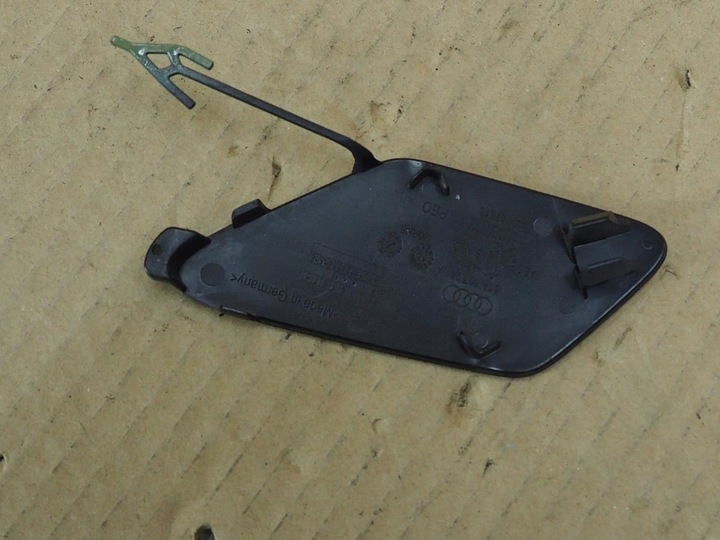 фото №13, Audi q2 рестайлинг заглушка бампера фаркоп перед