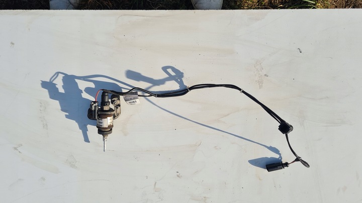 фото №1, Audi a4 b8 рестайлинг a5 8t 12-15r помпа вебасто 8k0261163c