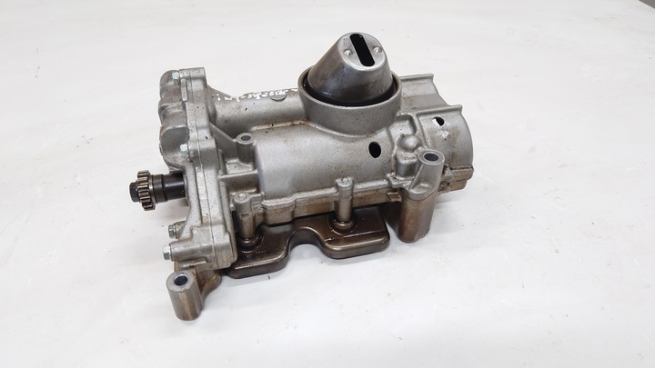 фото №1, Насос масла двигателя honda civic viii ufo type-r 2.0 typer 2006-2012 k20z4