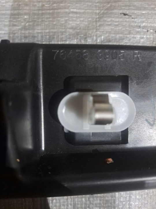 фото №6, Renault zoe ii кріплення планки порогової