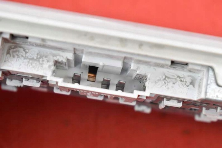 фото №8, Лампа освещение интерьера зад a2048204901 mercedes c-klasa w204 07-12