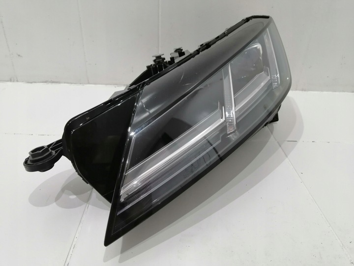 фото №6, Лампа левая передняя перед audi tt 8s hal 8175