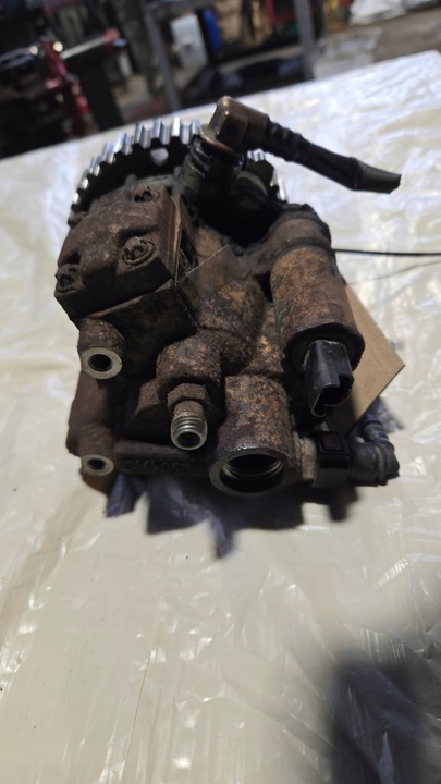 фото №5, Ford mondeo mk4 focus mk2 galaxy s-max 1.8 tdci насос вприскувальний 4m5q9b395af