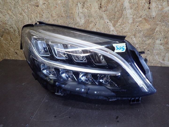 фото №1, Лампа перед права mercedes c клас w205 повний led