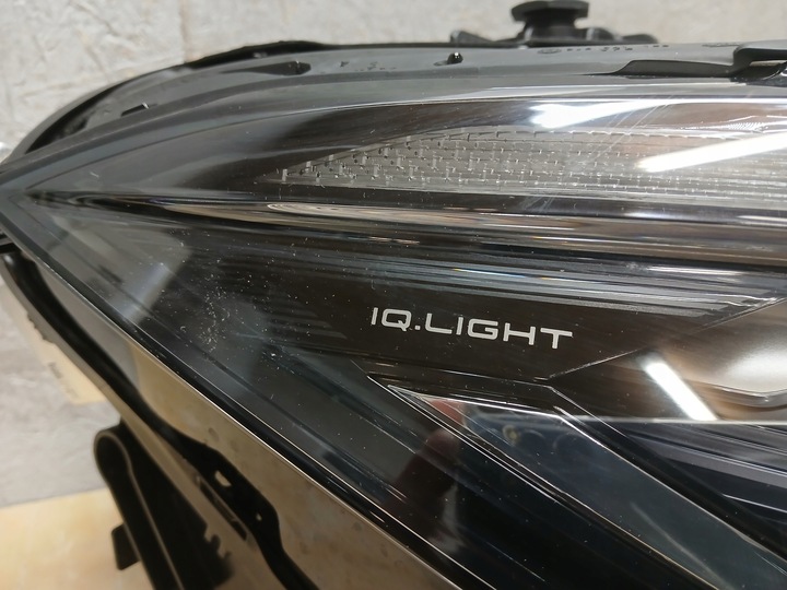 фото №2, Лампа перед правая vw passat b9 3j полный led 3j1941036