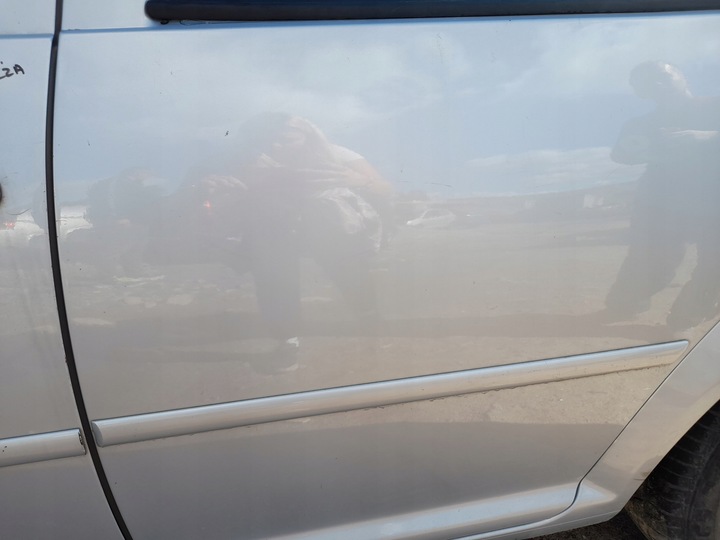 фото №4, Vw golf iv двері лівий зад ліві задні lb7z