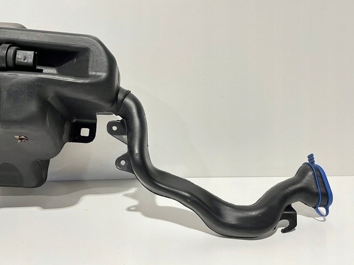 фото №9, Mercedes cla w117 бачок склоомивача a2468690120